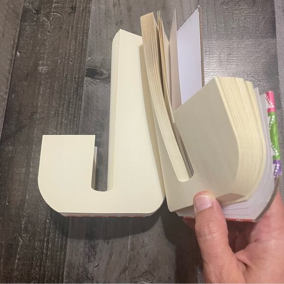 Ashland 'J' Initial Book / Bookend Colorful Geometric Diamond Pattern - Picture 4 of 11